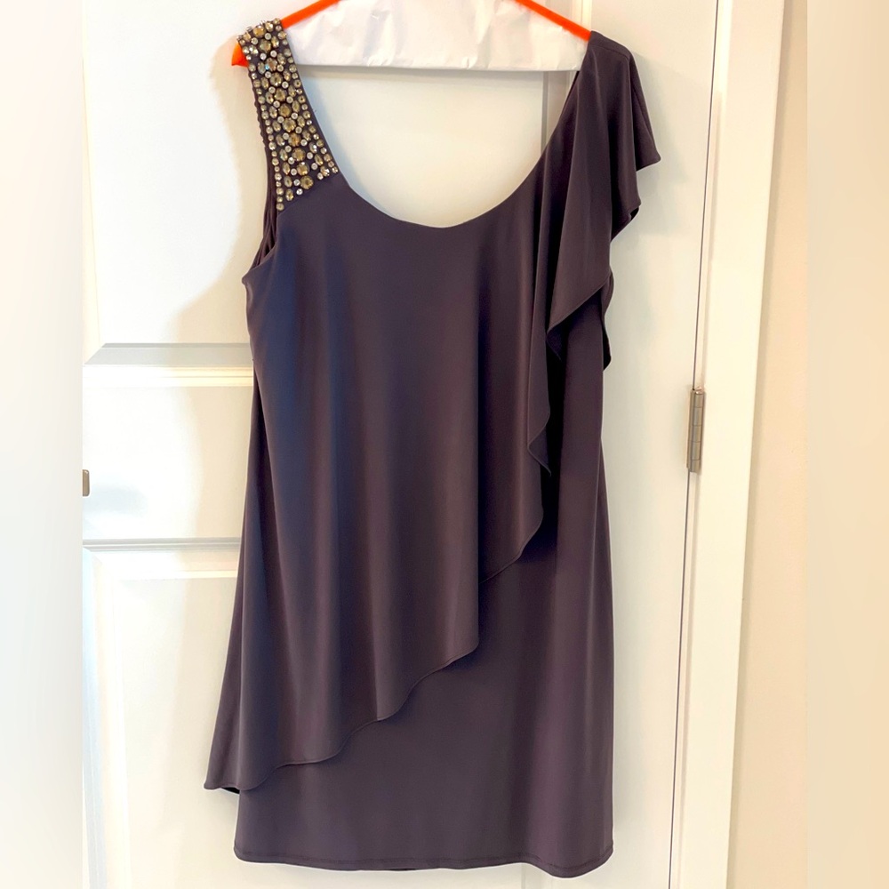 Betsy & Adam Sz14 one shoulder Beautiful Plum Dress w/Beads.Only worn 2x times !